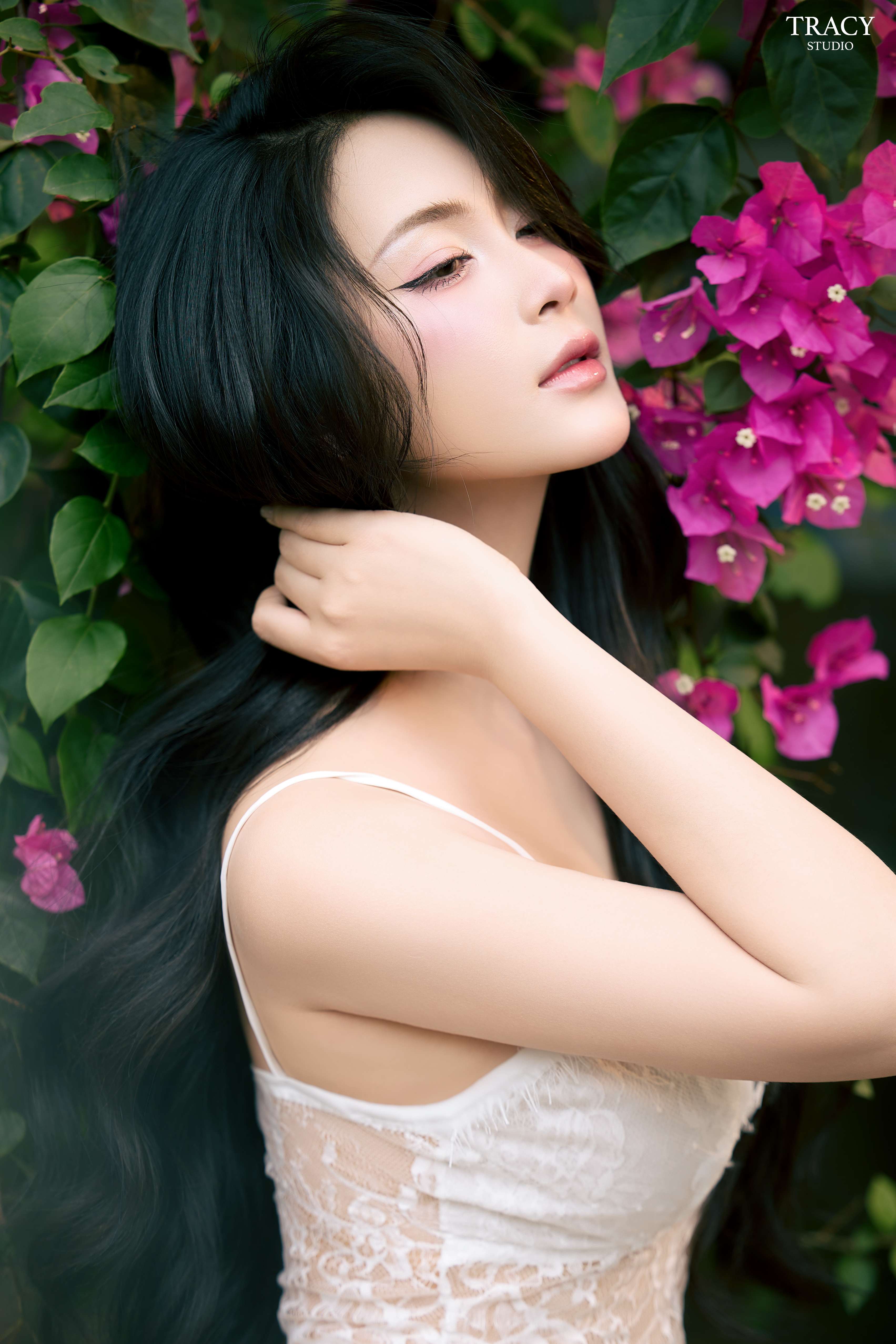 frontend/img/gallery/concept-nang-tho/tracy-studio-chup-nong-hang-outdoor (3).jpg